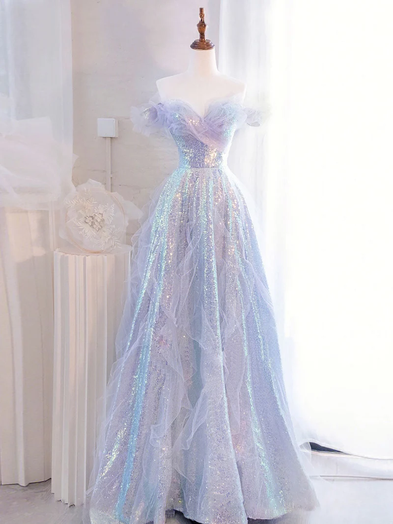 Robe de bal bohème en tulle à volants et paillettes lilas à épaules dénudées