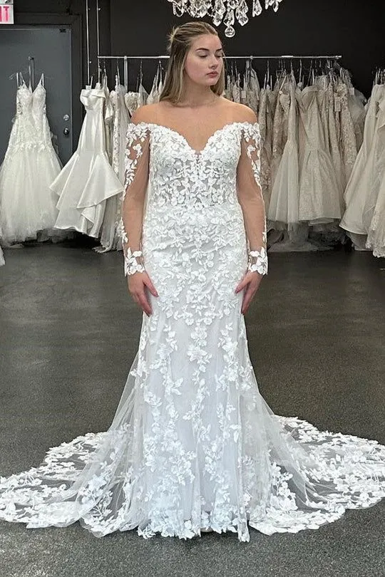 Robe de mariée en dentelle à manches longues et épaules dénudées de grande taille
