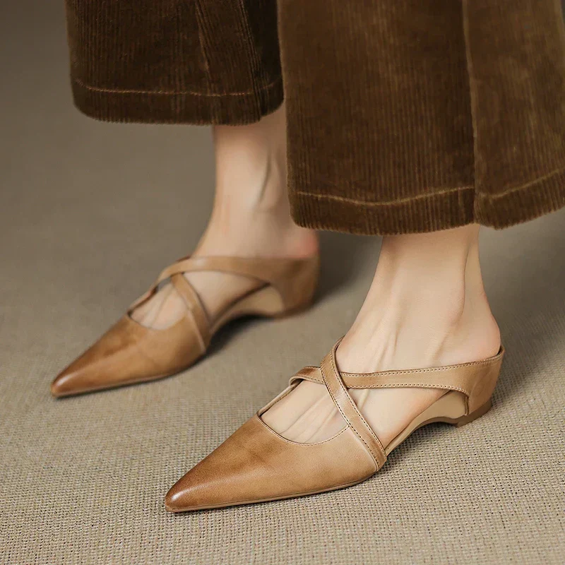 Carmela | Mules à Pointe avec Cintres Croisés